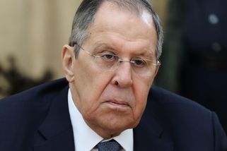 Evropské jednotky na Ukrajině by byly pro Rusko legitimním cílem, pohrozil Lavrov - Novinky